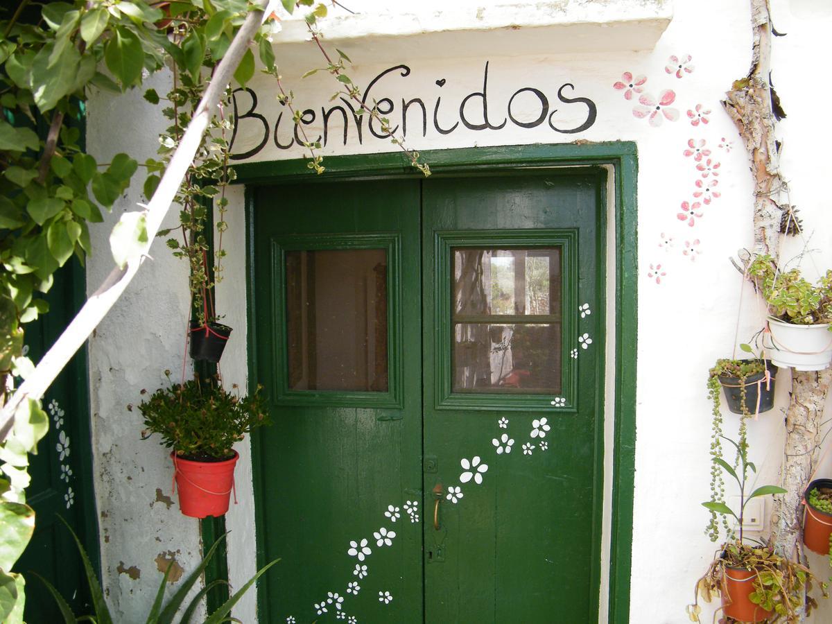 Es Barranco Guest House Ferreries Exterior photo